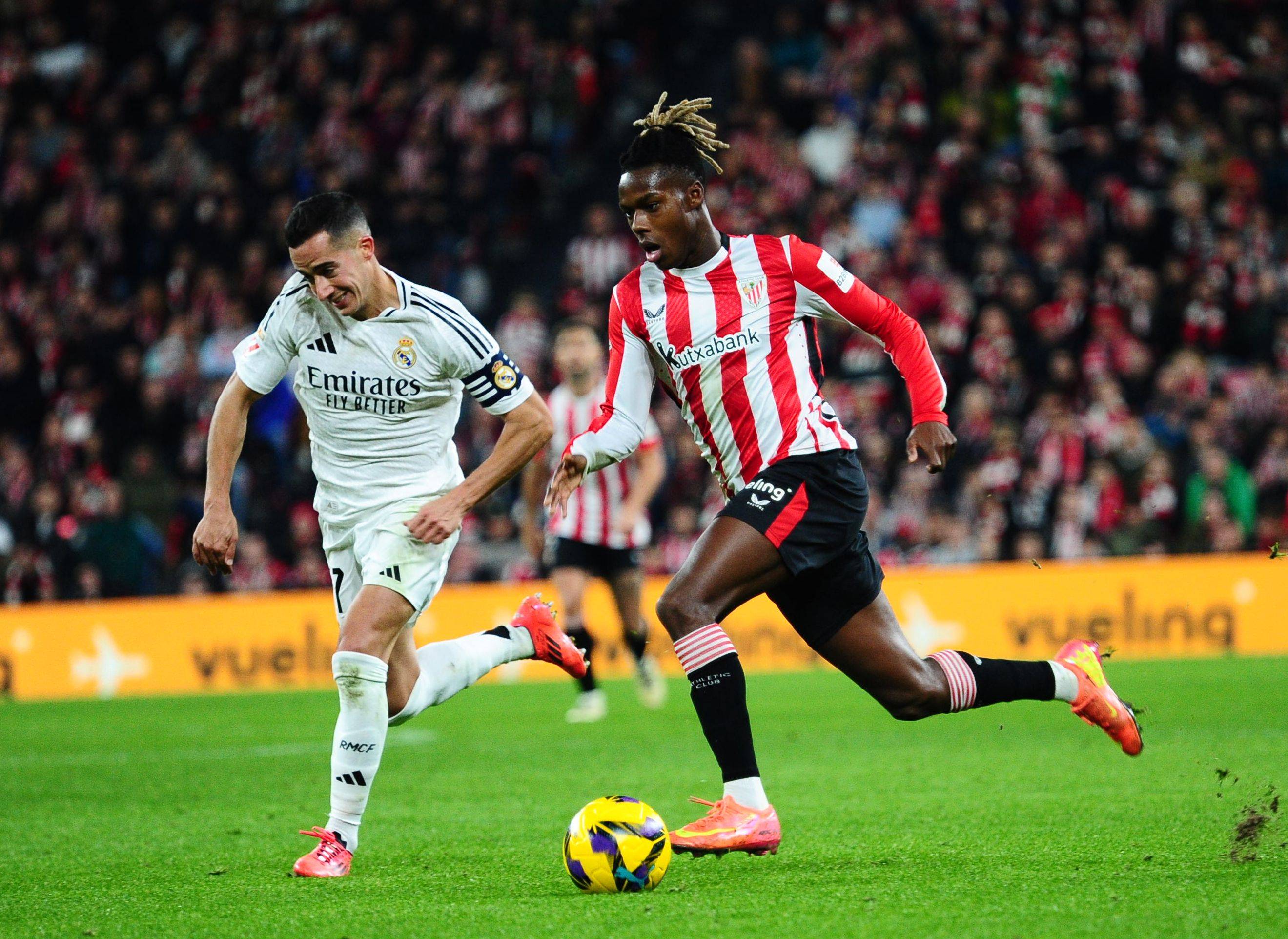 TA：皇马寻求引进后卫和中场；他们愿听取对罗德里戈的报价